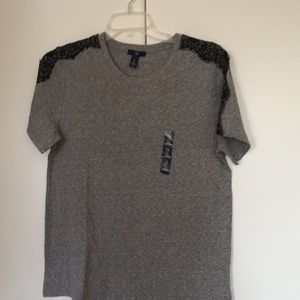 Gap  women grey large tee shirt
